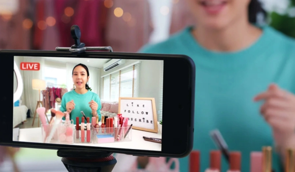 Người nổi tiếng thuê sim số đẹp để duy trì hình ảnh chuyên nghiệp